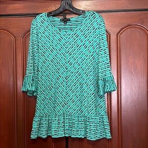 N Touch Scoop Neck 3/4 Striped Ruffled Bell Cuff Sleeved & Hem Size Small